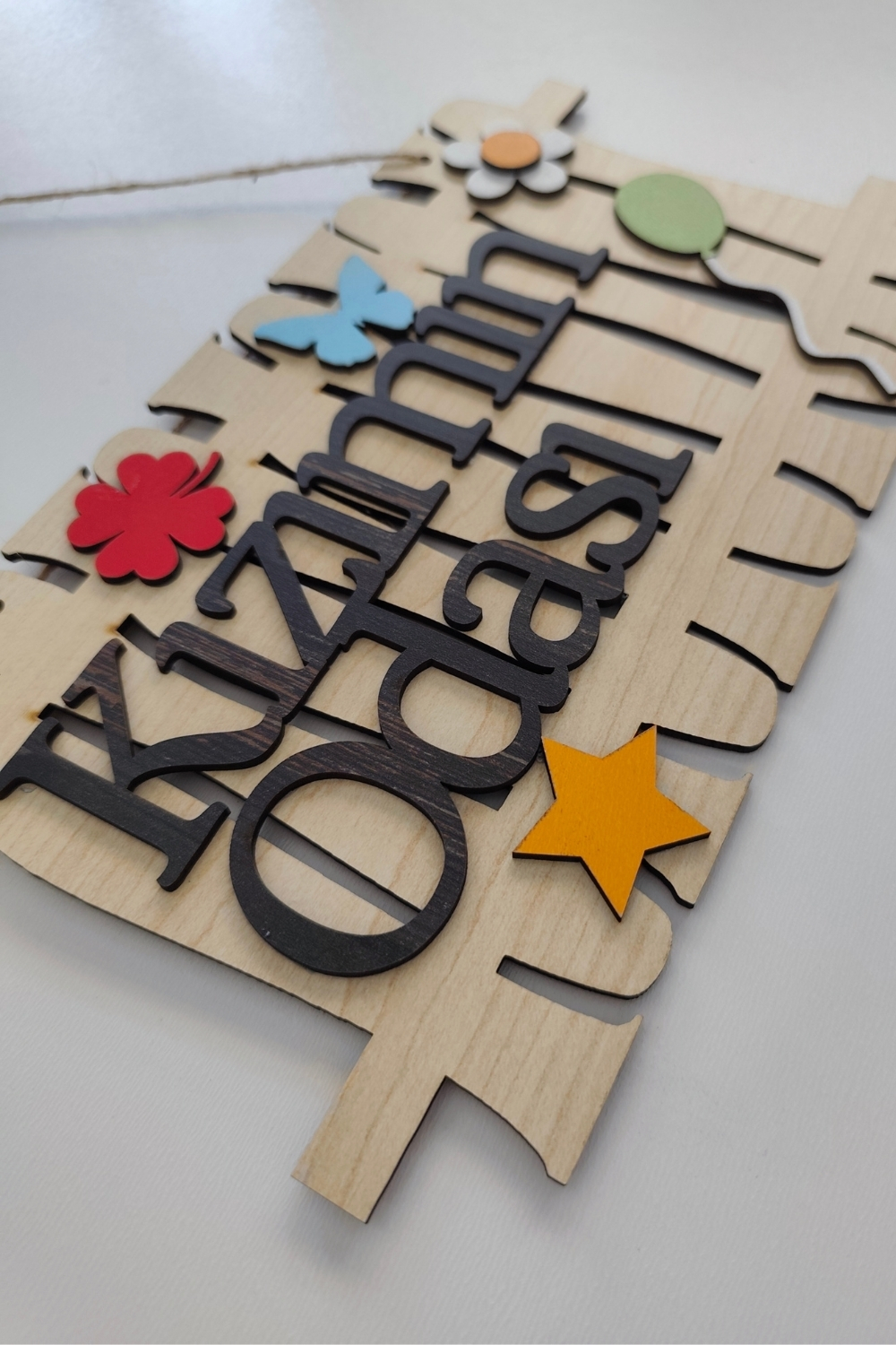 Kızımın Odası Yazılı Bahçe Çit Figürlü Mdf Lazer Kesim Kapı ve Duvar Süsü - Akçaağaç Ahşap