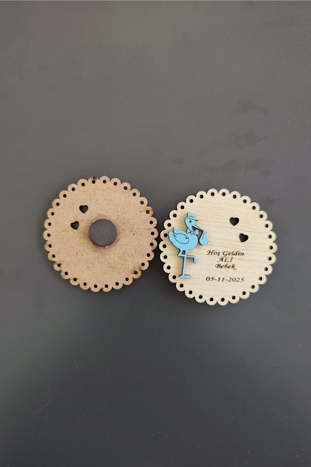 Leylek Desenli Hoşgeldin Ahşap Bebek Magneti Pembe - 20 Adet