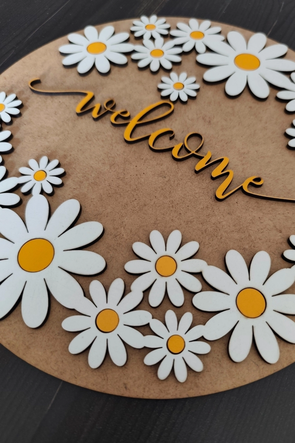 Dekoratif Welcome Yazılı Papatya Motifli Kapı ve Duvar Süsü