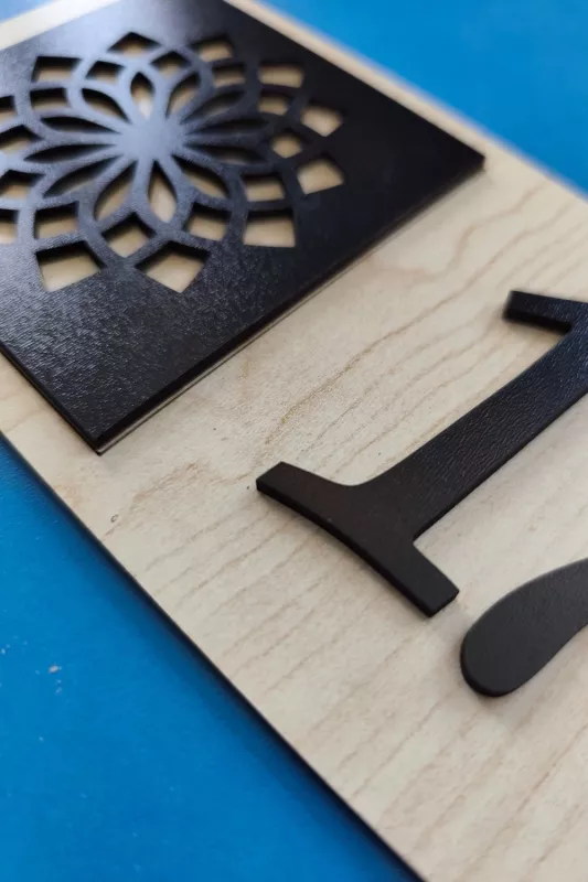 Kişiye Özel 12’li Modern Ahşap Kapı Numarası Seti | 3 mm MDF Lazer Kesim - Akçaağaç
