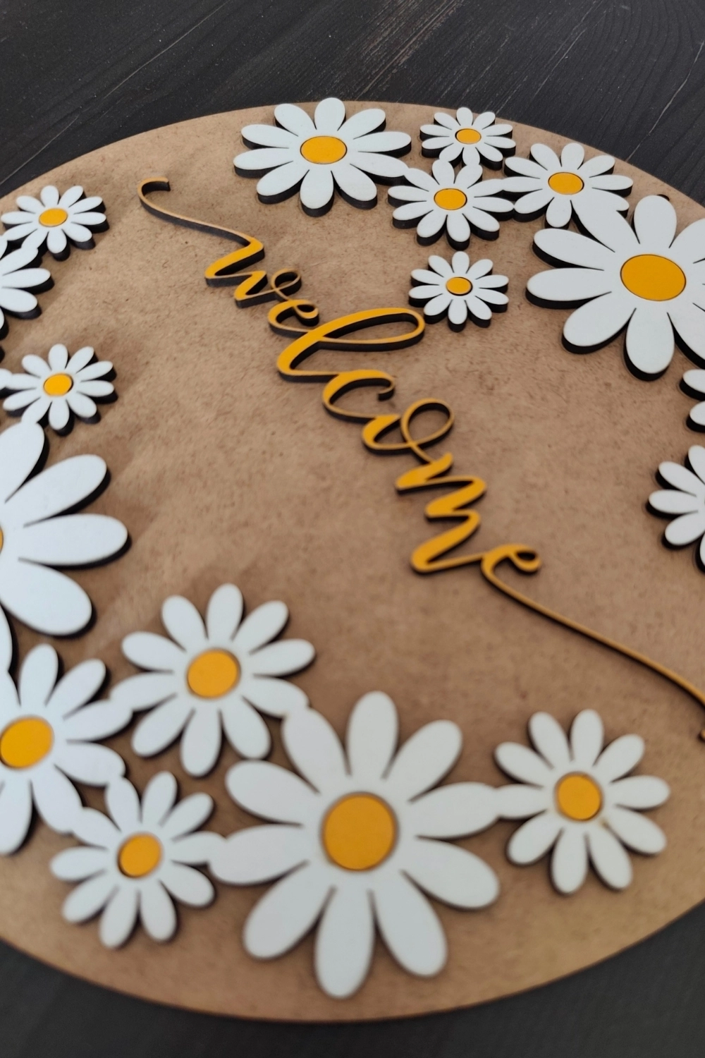 Dekoratif Welcome Yazılı Papatya Motifli Kapı ve Duvar Süsü