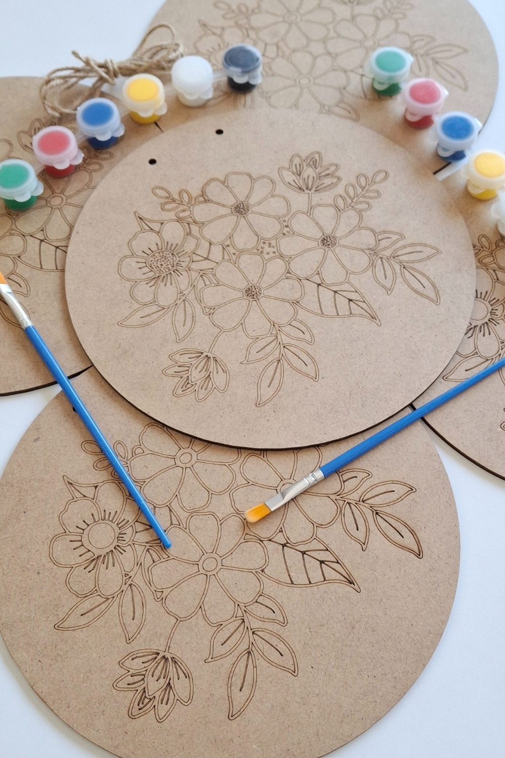 Hobi ve Dekor İçin Çiçek Figürlü 5 Parça Ahşap Boyama Seti - Fırça ve Akrilik Boya Hediyeli