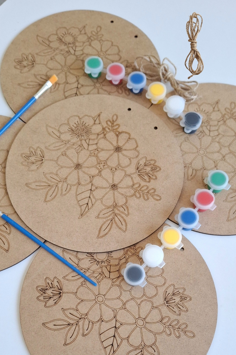 Hobi ve Dekor İçin Çiçek Figürlü 5 Parça Ahşap Boyama Seti - Fırça ve Akrilik Boya Hediyeli