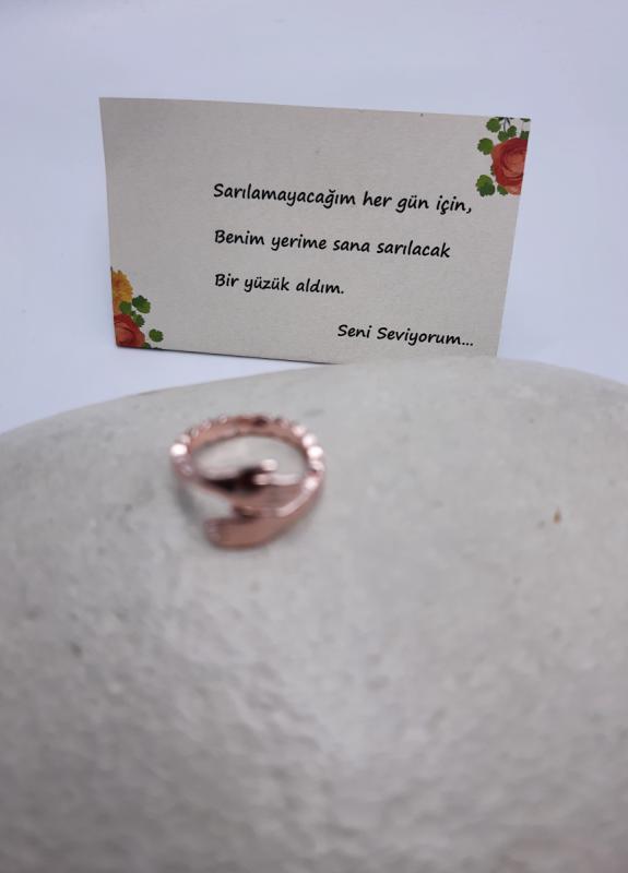 Birbirine Sarılan Eller Sevgililer Günü, Anneler Günü, Doğum Günü, Yıldönümü, Hediye Yüzük