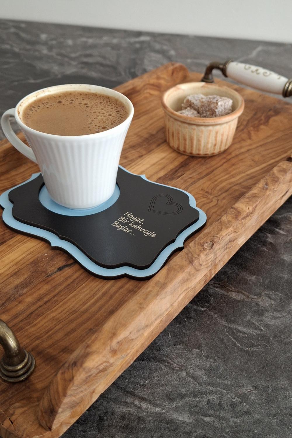 Kutaydan 6 Parça Birinci Sınıf Renkli Ahşap Lazer Kesim Bardak ve Kahve Altlığı - Renkli-Siyah