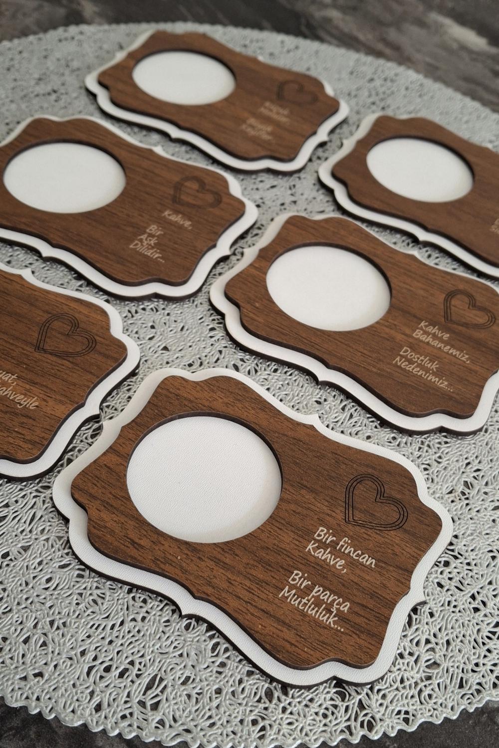Kutaydan 6 Parça Birinci Sınıf Ahşap Lazer Kesim Bardak ve Kahve Altlığı - Beyaz-Ceviz