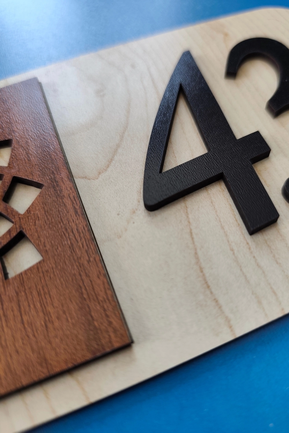 Kişiye Özel 12’li Modern Ahşap Kapı Numarası Seti | 3 mm MDF Lazer Kesim - Ceviz