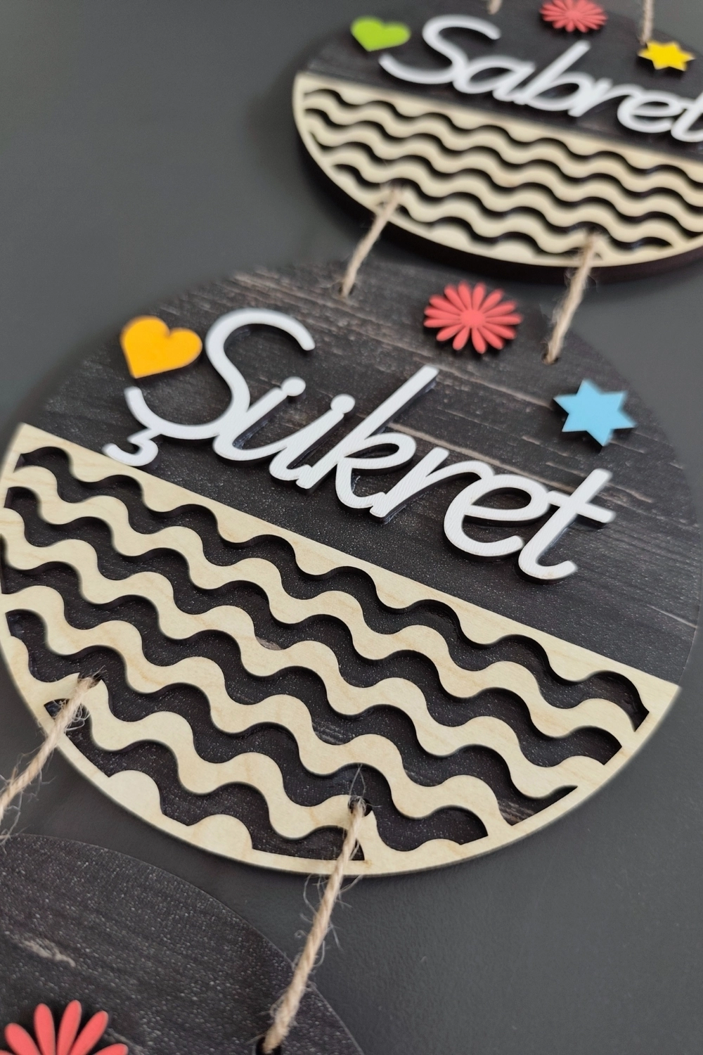 Sabret Şükret Dua Et 2D Mdf Lazer Kesim Rebap Ahşap Kapı ve Duvar Süsü