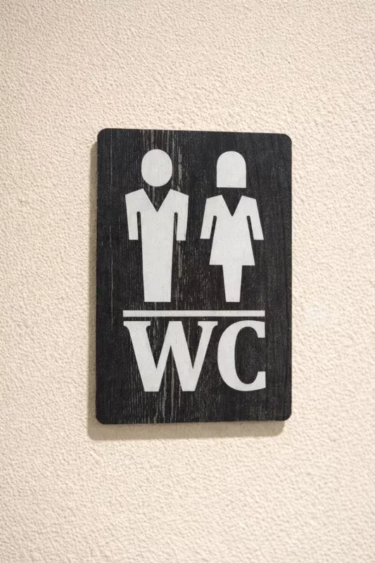 Kadın-Erkek WC Yönlendirme Levhası - Rebap Ahşap