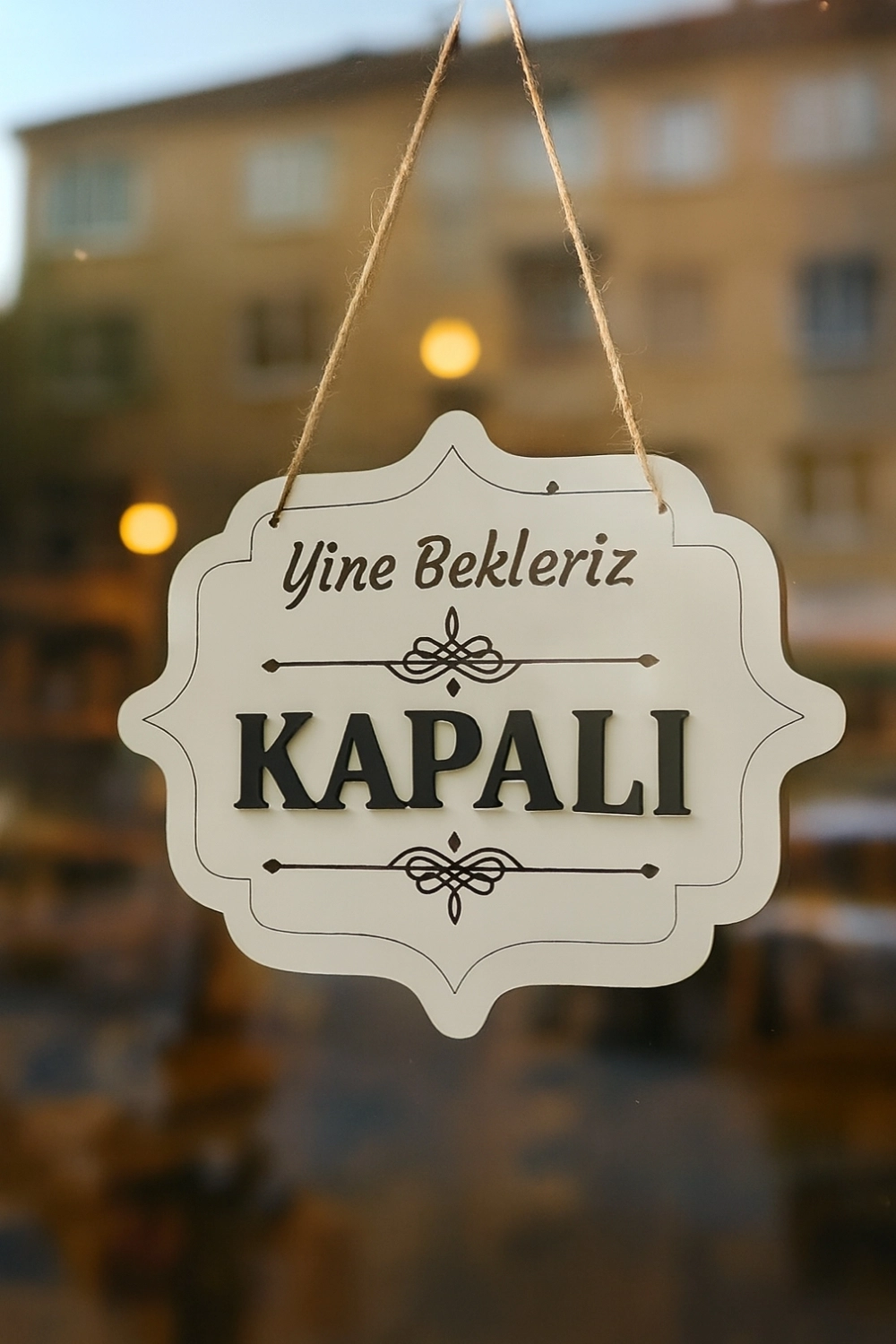Ahşap Dekoratif Kesim Açık-Kapalı Yazısı - Beyaz