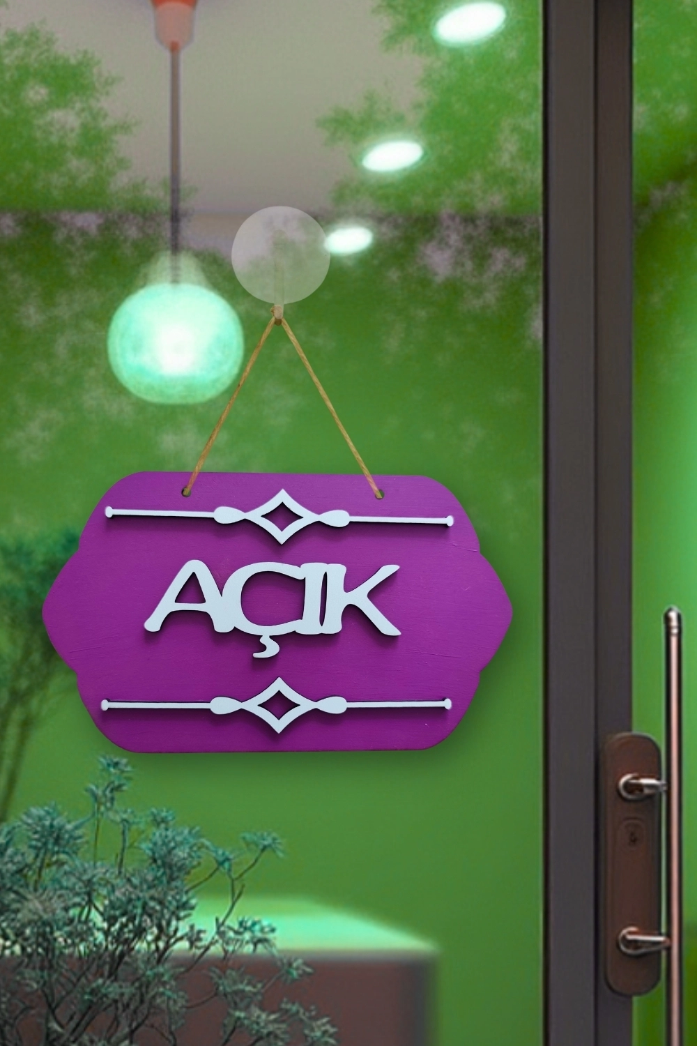 Mor Ahşap Açık/Kapalı Tabelası - Akrilik Boyalı Özel Tasarım