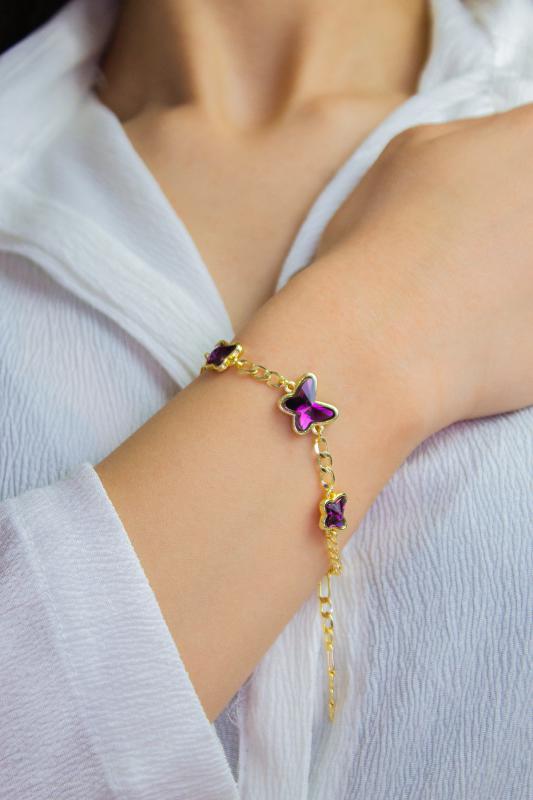 Swarovski Butterfly Amethys Taşlı Gümüş Kaplama Figaro Zincirli Kelebek Bileklik
