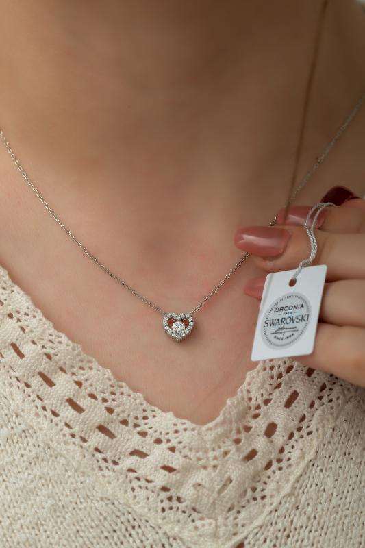 Swarovski Zirconia Kalpli Tektaş 925 Ayar Gümüş Kolye
