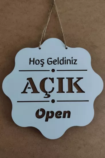 Ahşap Dekoratif Kesim Üç Katlı Açık-Kapalı Yazısı