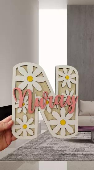 Dekoratif Papatya Motifli Desenli İsimli Kapı ve Duvar Süsü