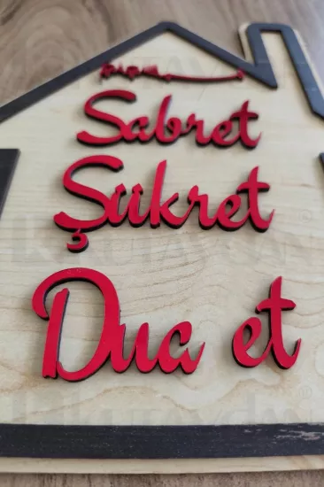 Kırmızı Gold Sabret Şükret Dua Et 2D Mdf Lazer Kesim Kapı ve Duvar Süsü ( İster As - İster Yapıştır )