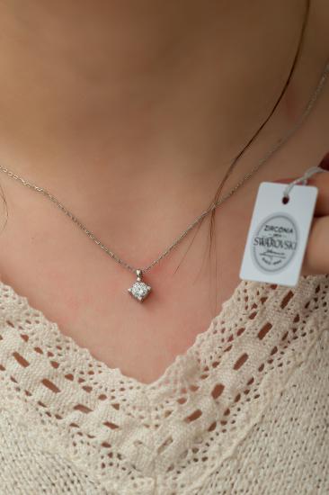 Swarovski Zirconia Tek Taş Dört Tırnaklı 925 Ayar Gümüş Kolye