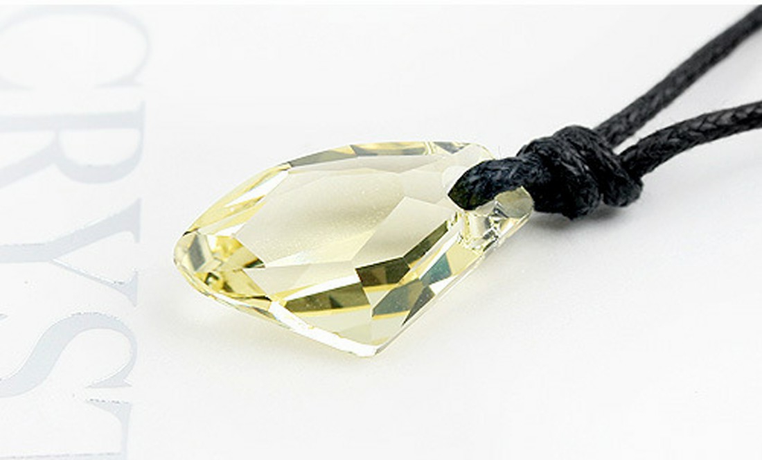 Swarovski Jonguil 6656 Galactic İpli Kolye