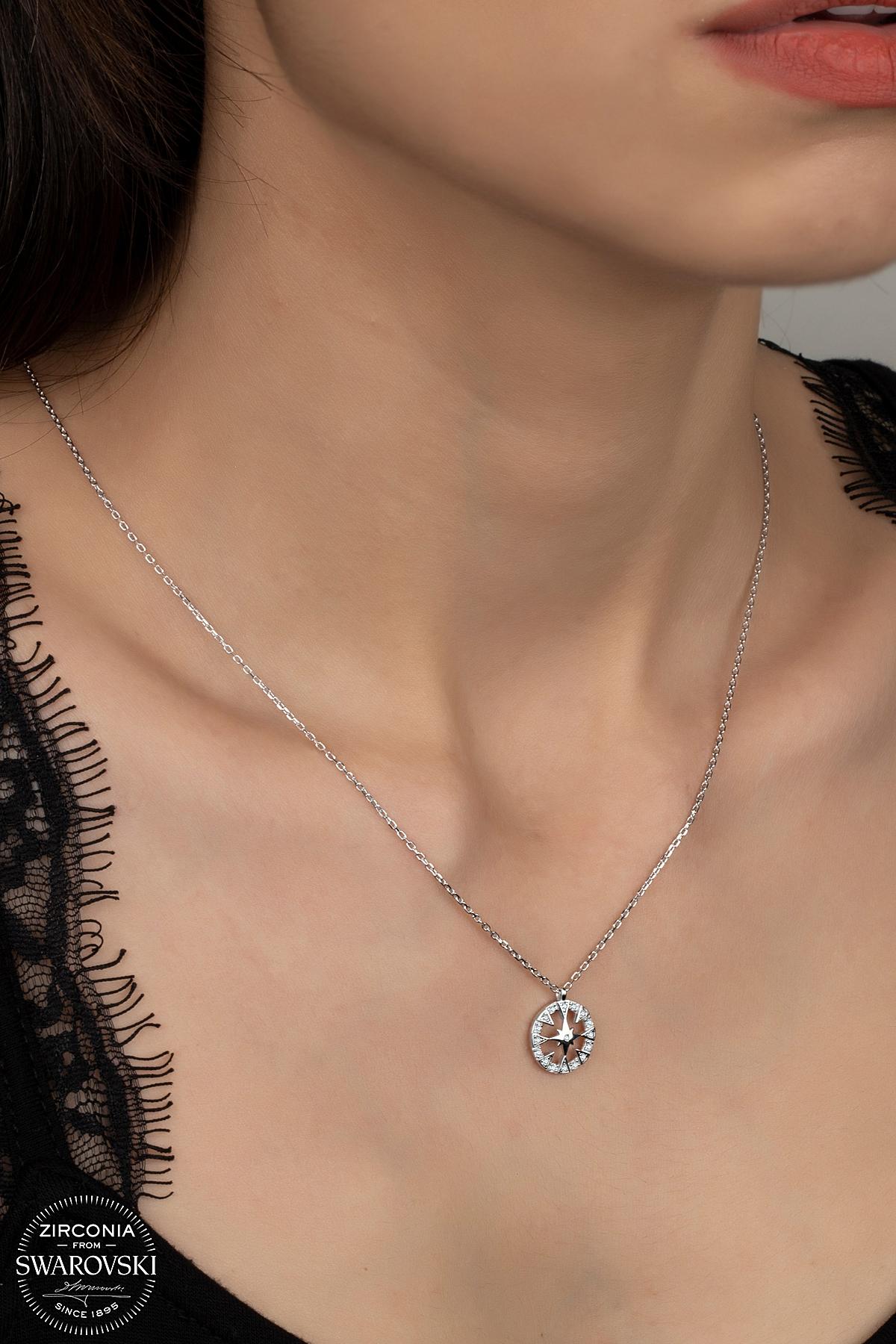 Kutaydan SWR Zirconia Kutup Yıldızı Çemberi Kadın Gümüş Kolye